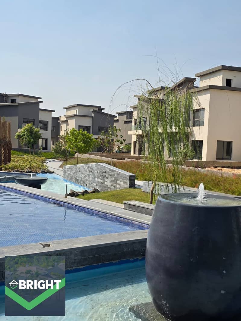 4 5fc0ebe9-32e7-4595-88a0-05477ee374aa. jpg