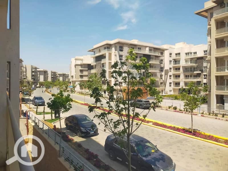 5 a692579c-bee7-4baa-850a-5027aa1997b8. jpg