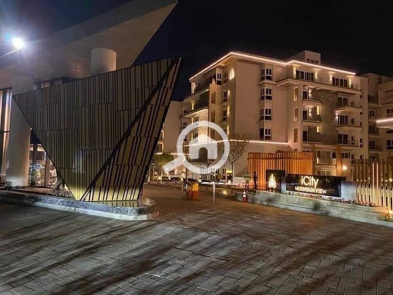 6 bff9e563-cf6e-47d0-b03f-fdb156da965a. jpg