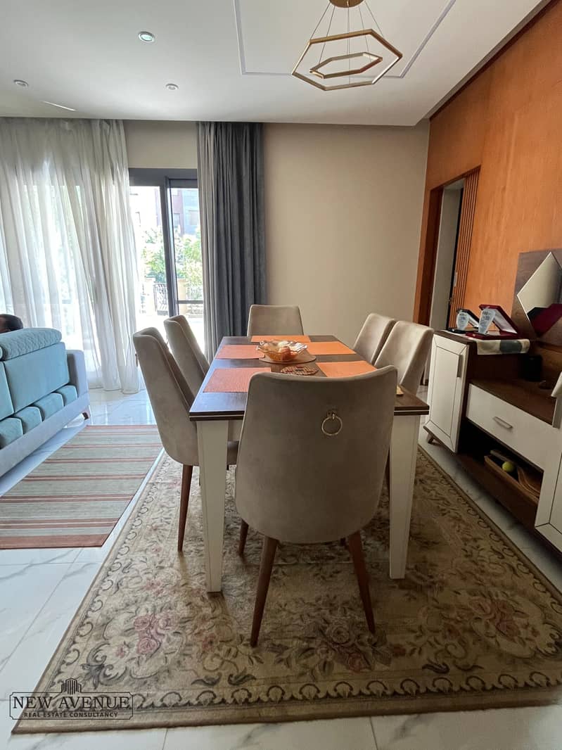 3 1b440398-b254-4b81-a6af-fb601dc8d172. jpg