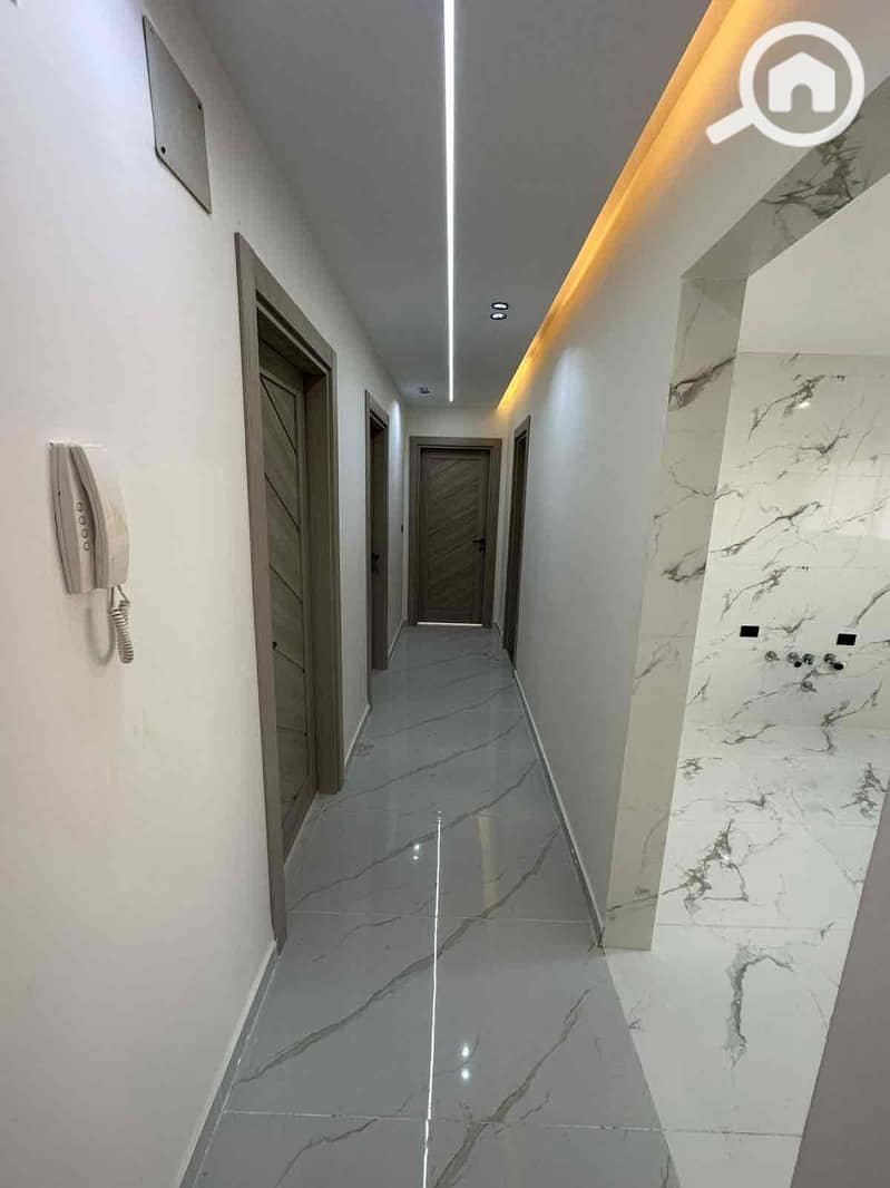 7 ae10f087-4cae-4650-80e6-78f533037148. jpg