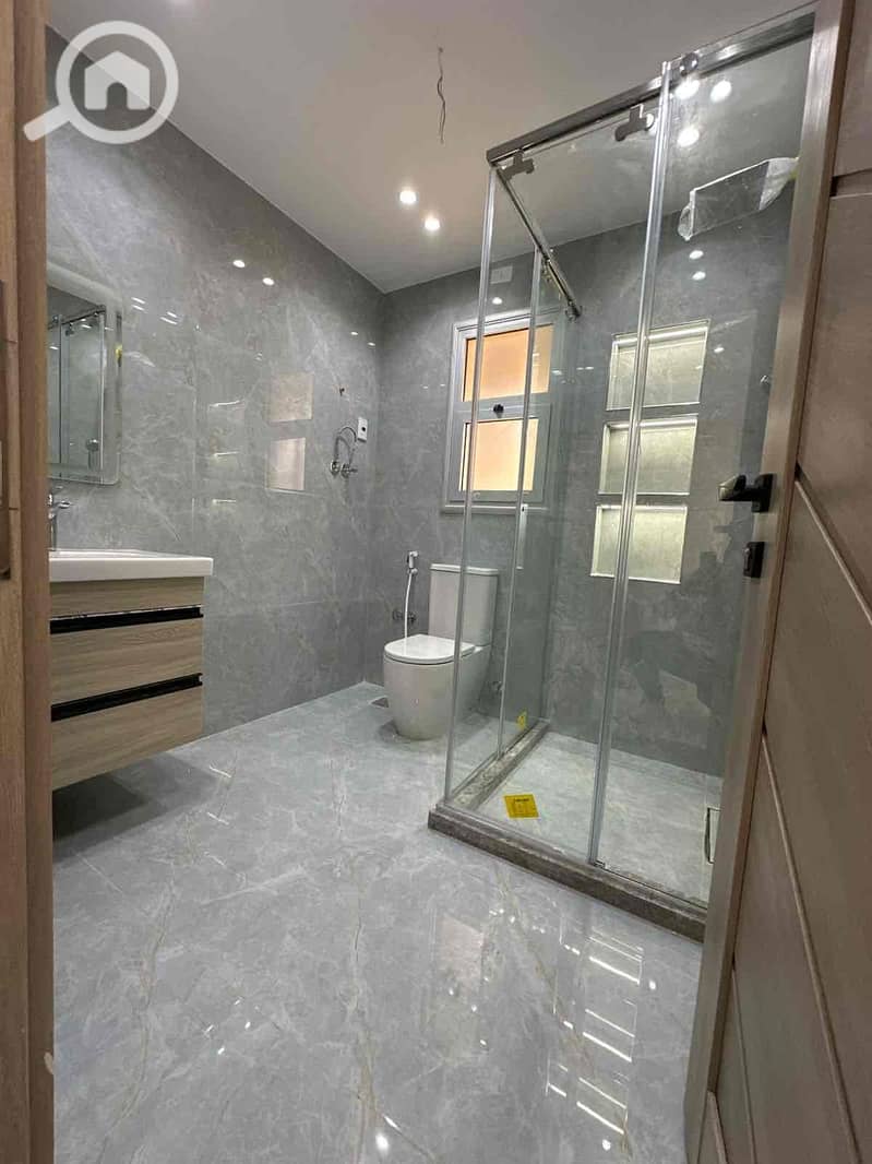 13 6f9d14a6-dafd-4d94-9032-a425a2c4c5bc. jpg