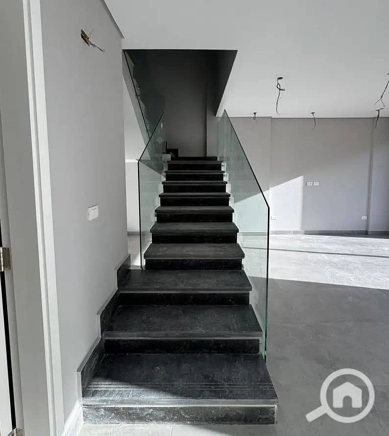 5 IMG_٢٠٢٦٠١٢١_٠٠٣٩٣٣. jpg