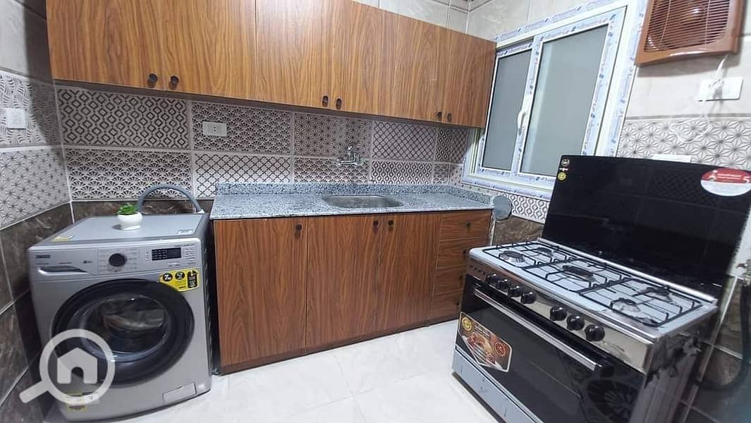 9 a2db7979-5895-4842-beda-ffa63dd0b194. jpeg