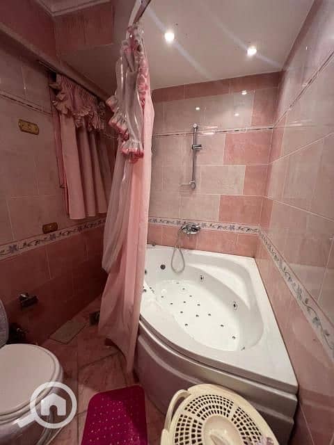 4 900b90e1-9960-40d3-a777-f6f2e4303850. jfif. jpg