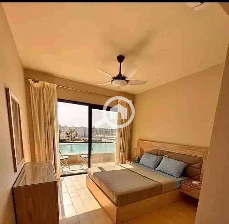 10 e1694f6a-f932-4f97-855b-45fd2ae2cc68. jpg