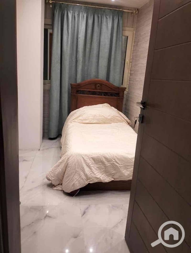 12 83e744c3-2106-462c-aeac-e50eeb1c98e0. jpg