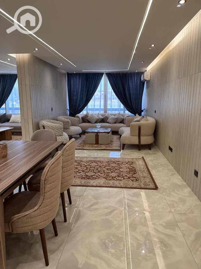 30 325df84b-fe16-40b3-ad1b-65c06dafbf4a. jpg