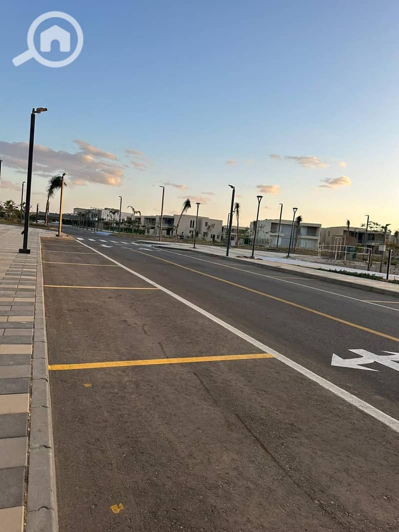 8 126bb33f-7c6c-4763-854f-f9973fcb5330. jpeg