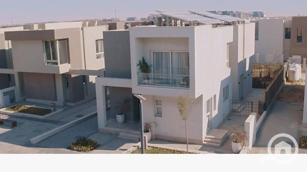 25 ce265b64-1800-435b-8e50-f3a0debe75b8. jpeg