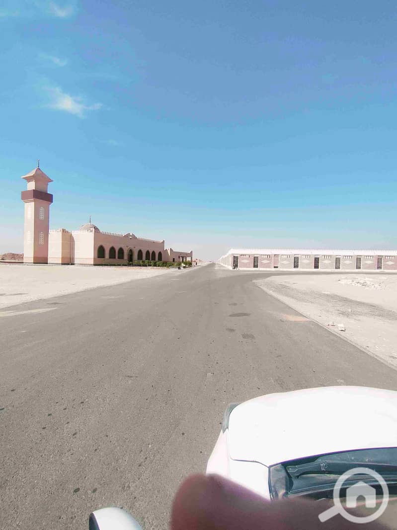 2 07e0d1cd-ff10-4036-8658-58b826a93493-1_all_1006. jpg