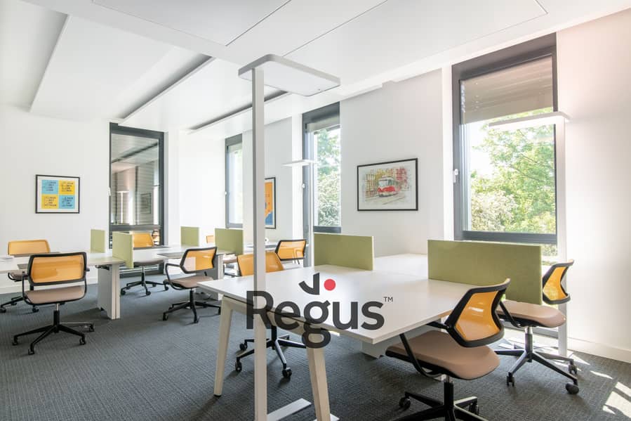 8 Regus Kaiserlei 5504 Offenbach Am Main Germany Coworking Space 2. jpg