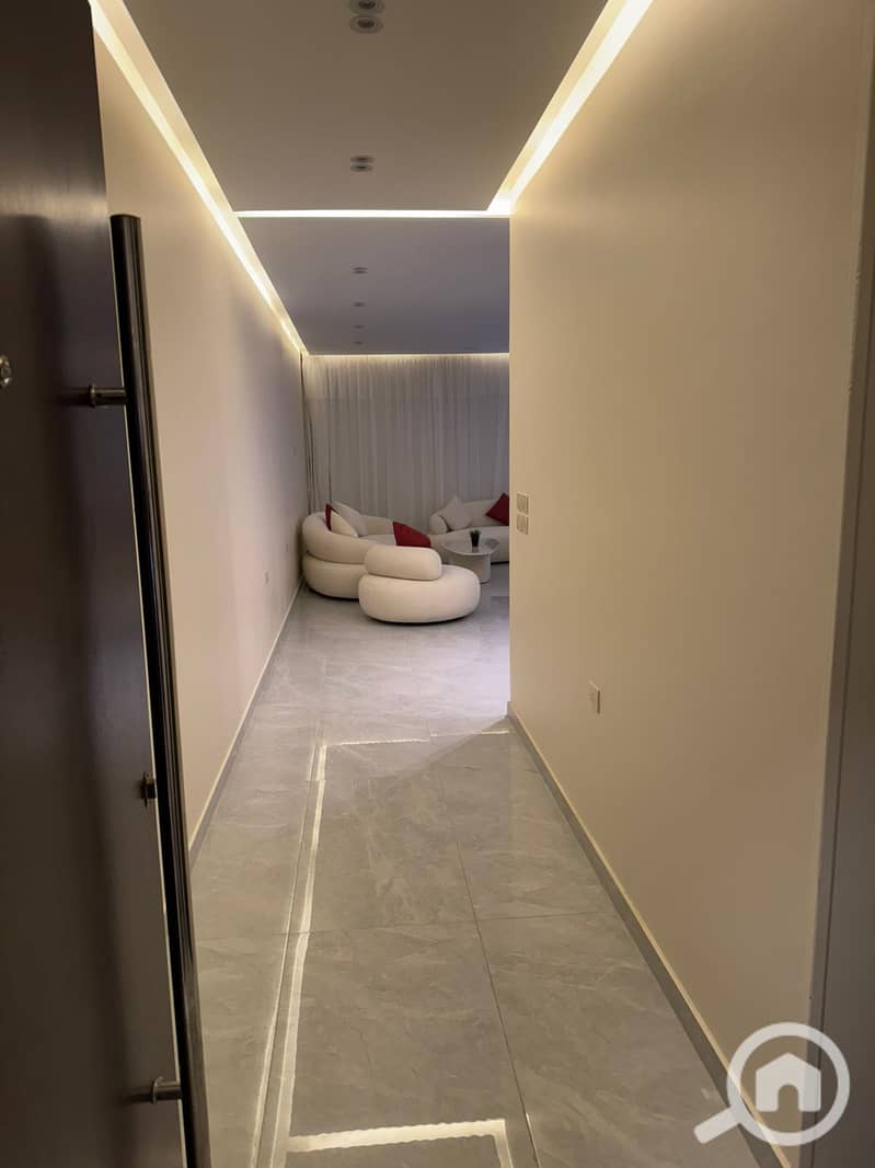 2 2f6b3a6c-9de4-464f-81c8-f0ad73f4a87f. jpeg