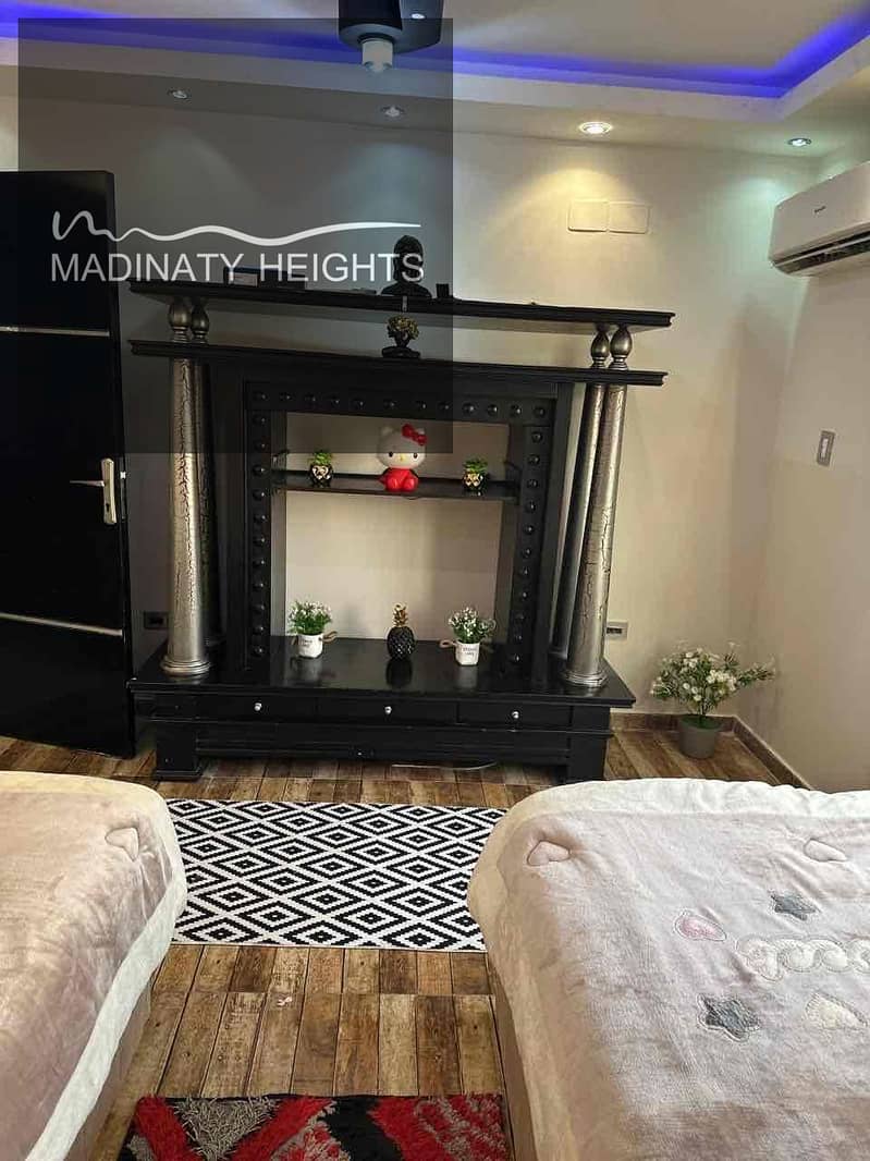 8 849191ed-2649-4b1b-a314-ed1a047d9130. jpg