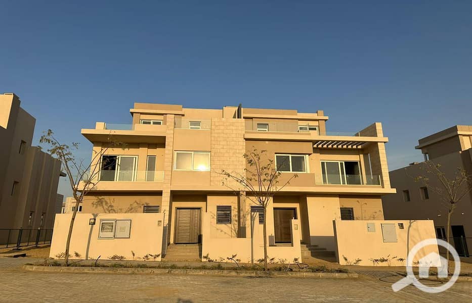 8 2a201892-4bea-411f-a00d-33ad4357d9a2. jpg