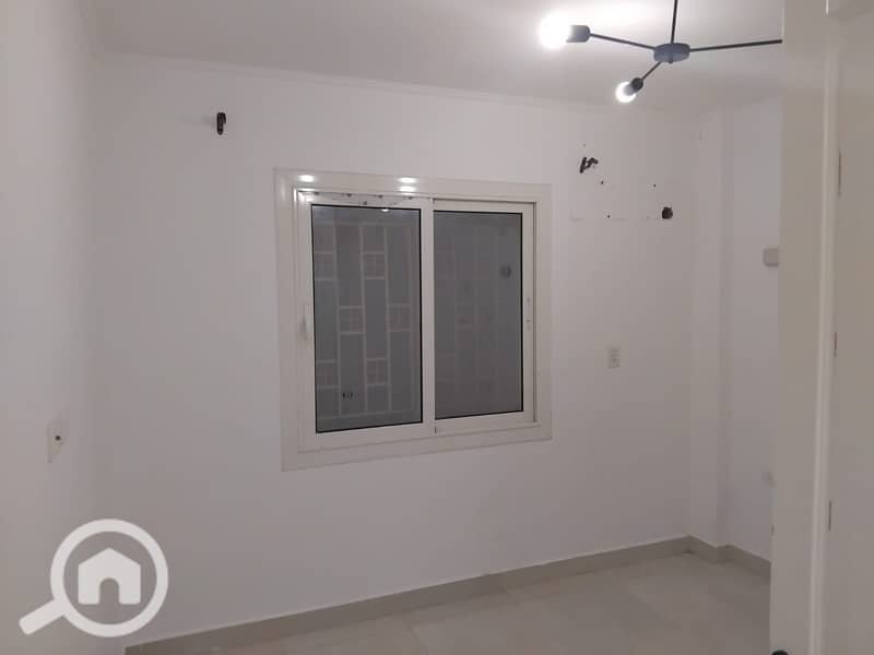 6 0698939b-c21e-45ab-ae25-a61ed5afca6d. jpg