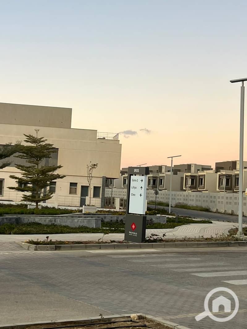 4 WhatsApp Image 2026-01-11 at 11.05. 37 AM. jpeg