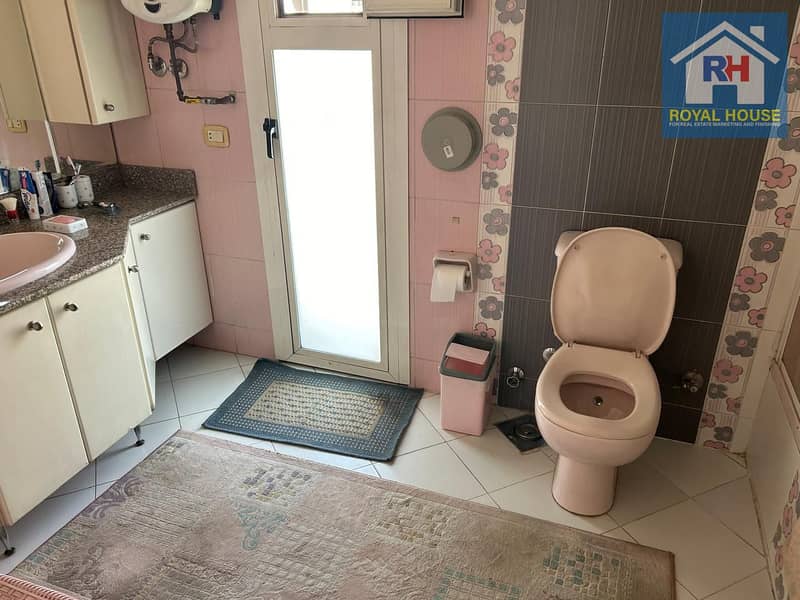 4 016b1b10-6b32-4005-9091-a6b7efda4eb2. jpg