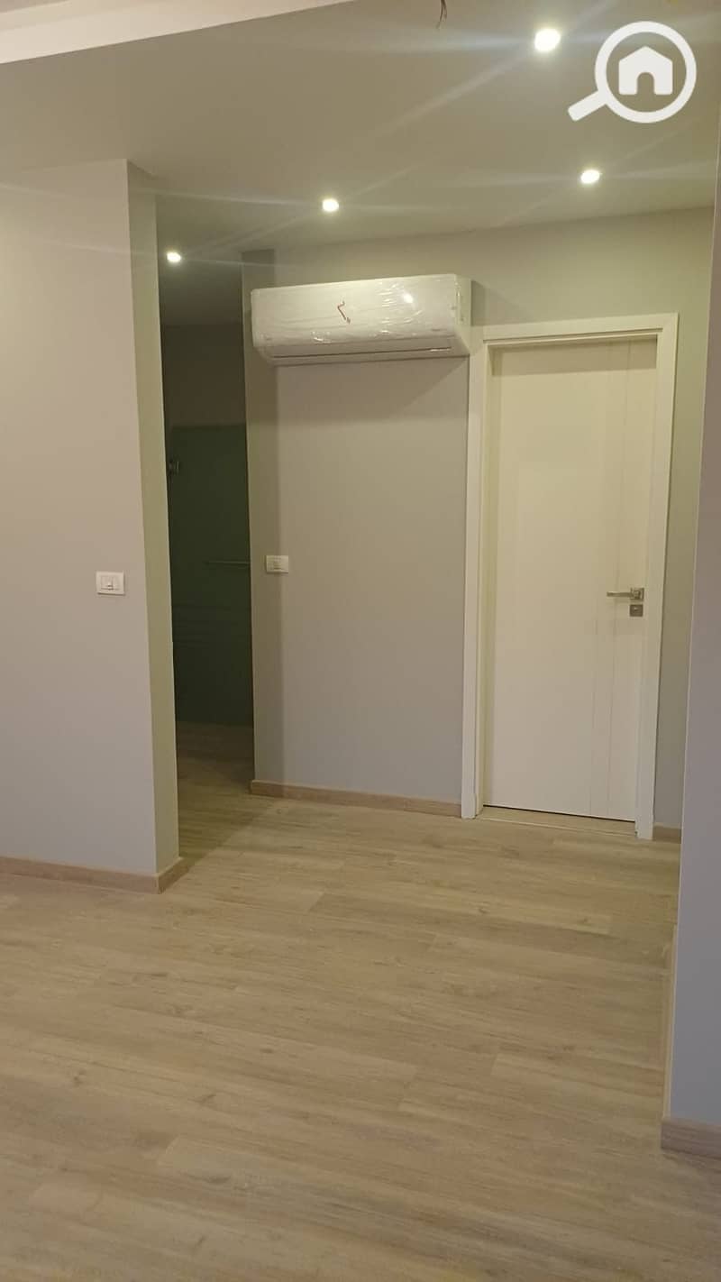 3 90fa5fbb-56c0-4499-83e0-9a2891641328. jpeg