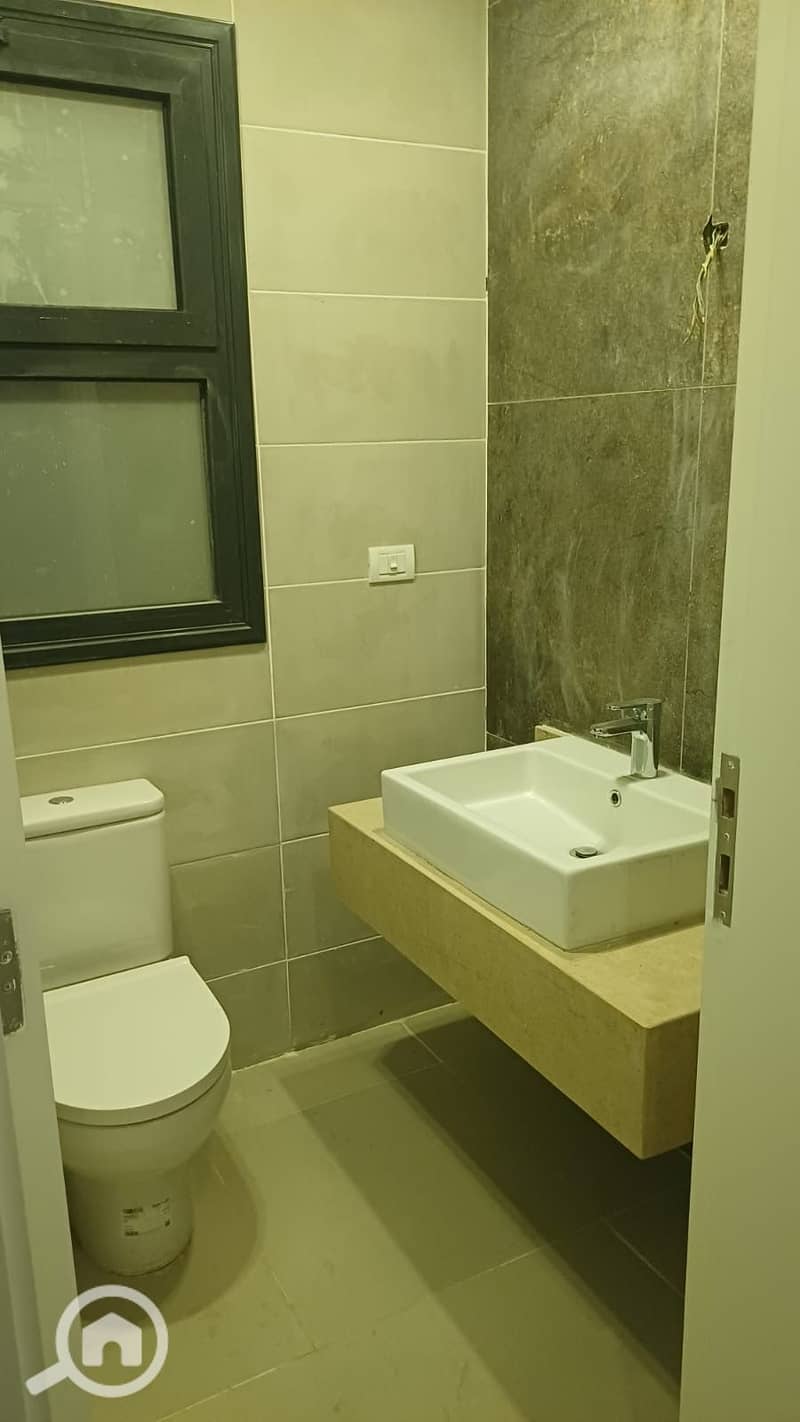 5 55da3f85-4d0e-456f-bb52-95a539b5d1a9. jpeg