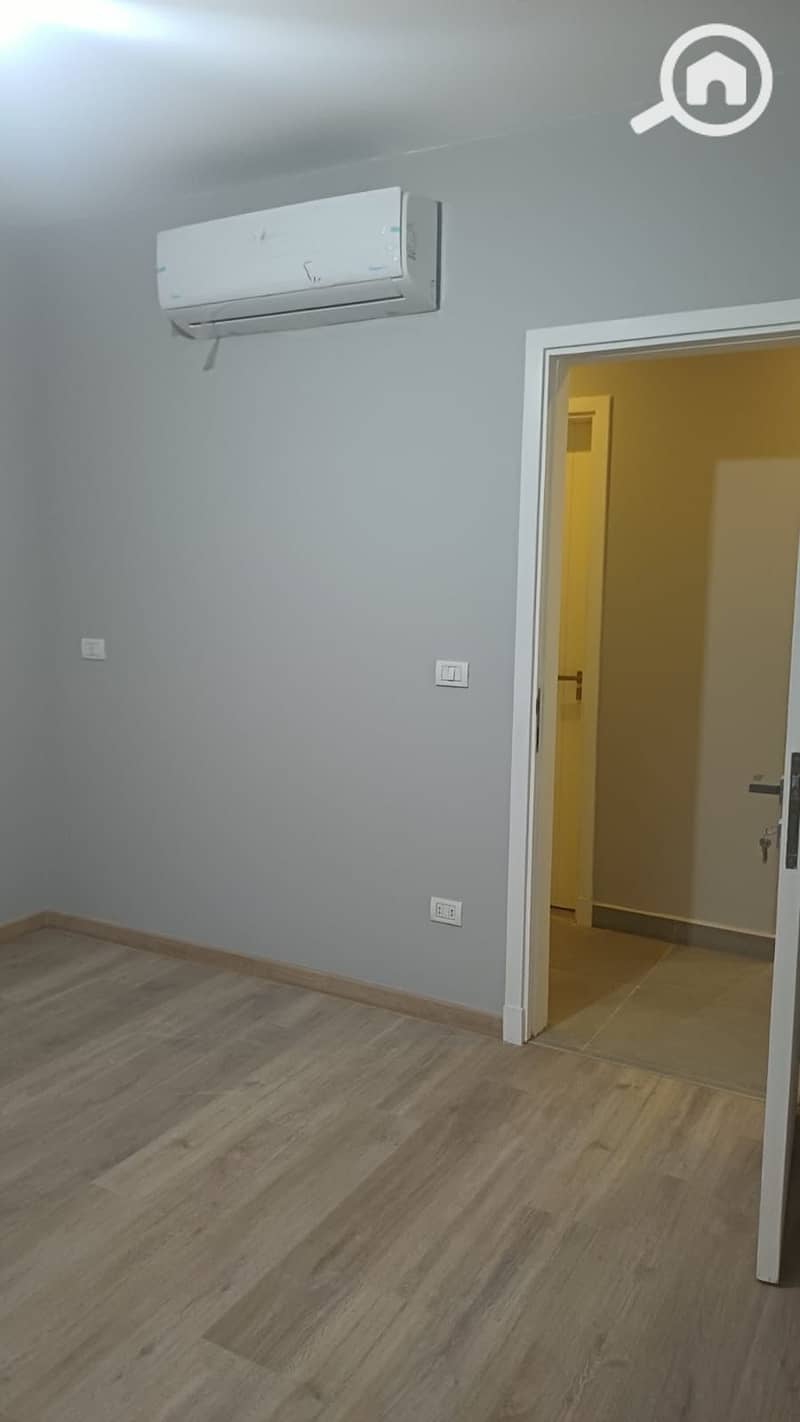 8 4c08684f-e7a0-4ad0-9353-55017d81377a. jpeg