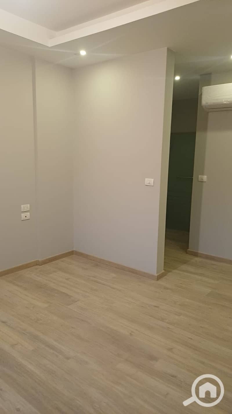 11 6c5b897b-39d7-40f5-a052-198c5facf4ef. jpeg