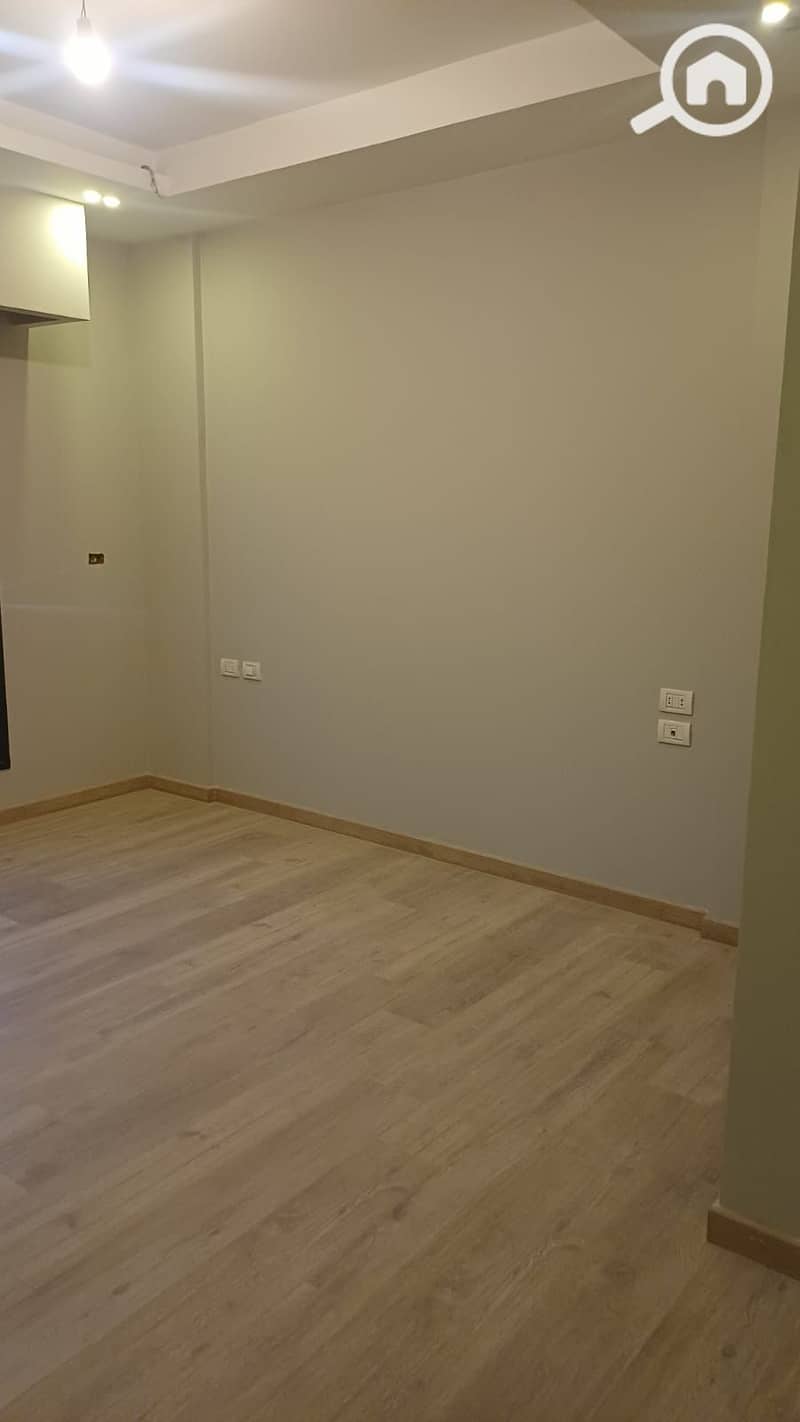 13 9c0b7afb-31bf-4248-91f9-5033f964b5bd. jpeg