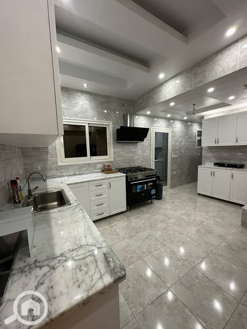 3 1ce9e23e-346e-40f9-ad45-7afd48b4ea0e. jpg