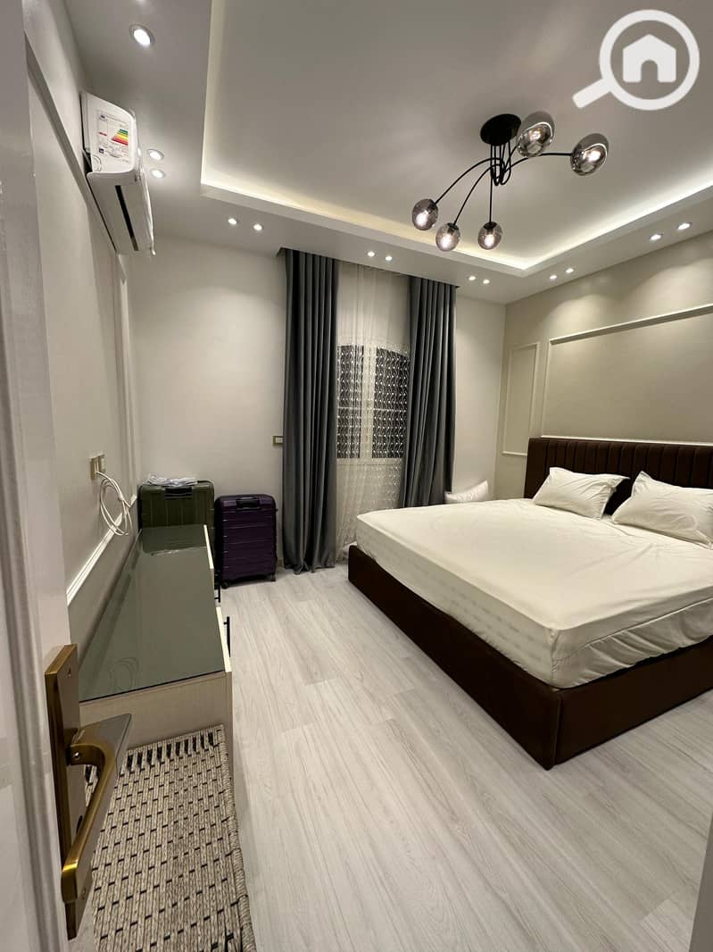 21 491c84c7-bded-435d-ac84-feb65d28294f. jpg