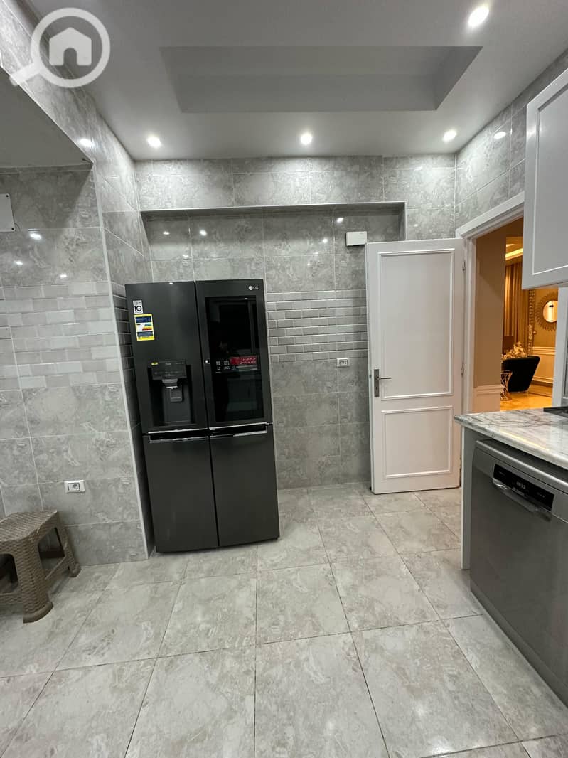 22 591df764-9b8e-47ac-be7c-6b705a609b2c. jpg