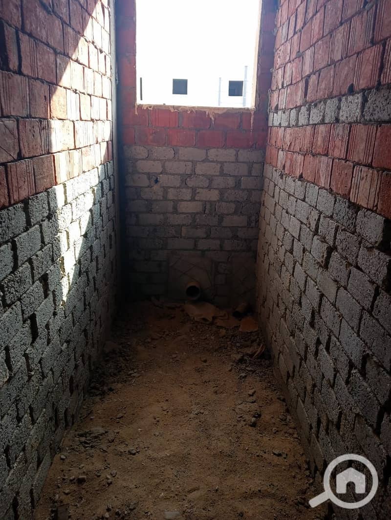 2 5ce088c0-3704-4c0d-bb16-9c0eedd832f1. jpeg