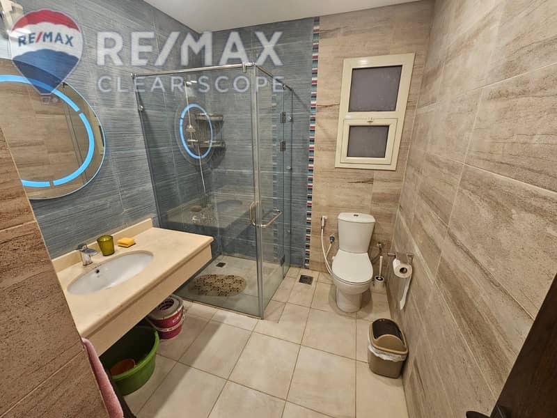 32 26203892-f65c-4e02-9bf5-2a85846d5329. jpeg