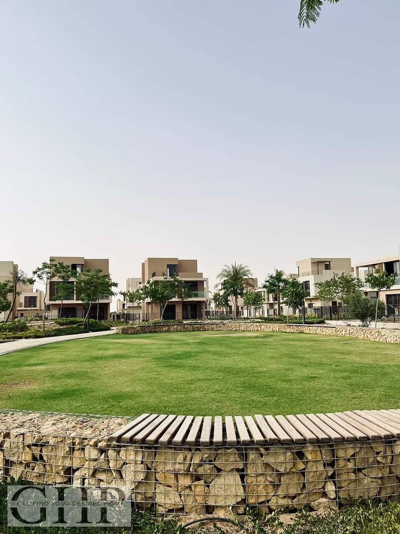 12 WhatsApp Image 2025-12-22 at 10.24. 42_3d5f12aa - Copy. jpg