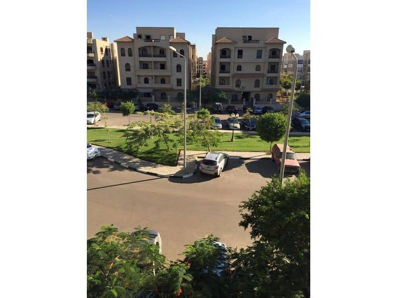 9 Beverly Hills 4. jpg