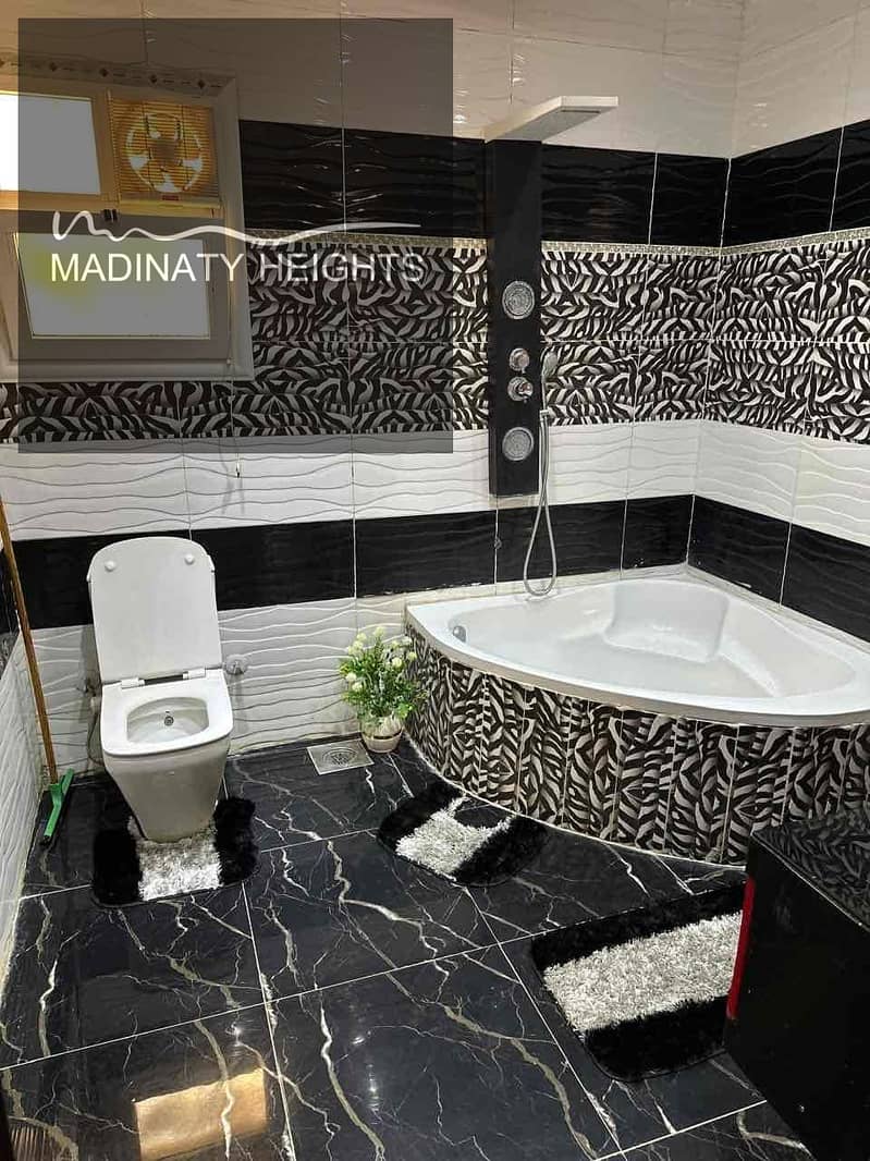 11 fdd70437-2f6b-42a6-8289-3adf5a5c0086. jpg