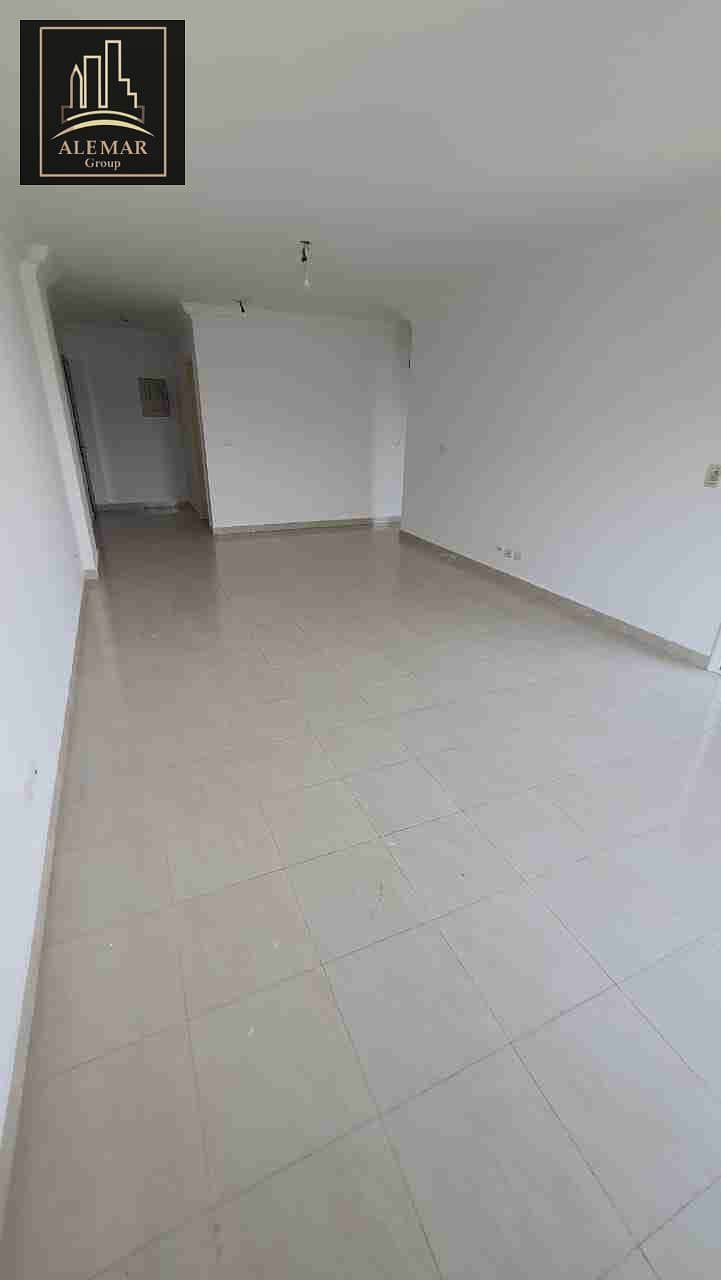 1000399423. jpg 1000399423. jpg