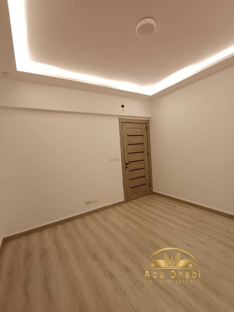 5 d82b34b5-69b8-4de3-b452-6d92f9ac5786. jpg