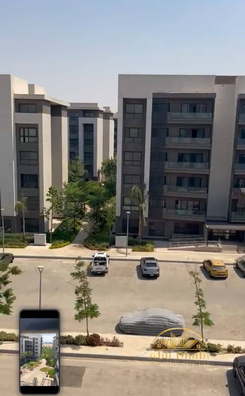 15 e47d64e6-4904-4875-9a2e-c20875870b4f. jpg