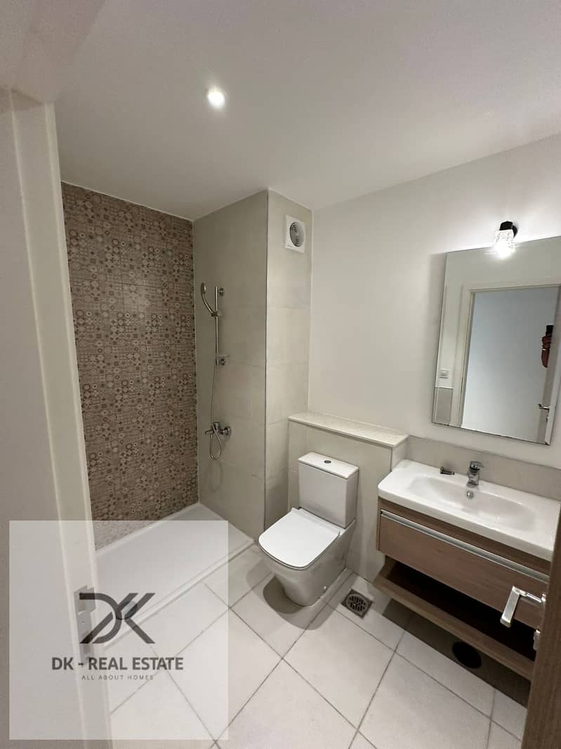 18 WhatsApp Image 2026-01-20 at 4.54. 42 PM. jpeg