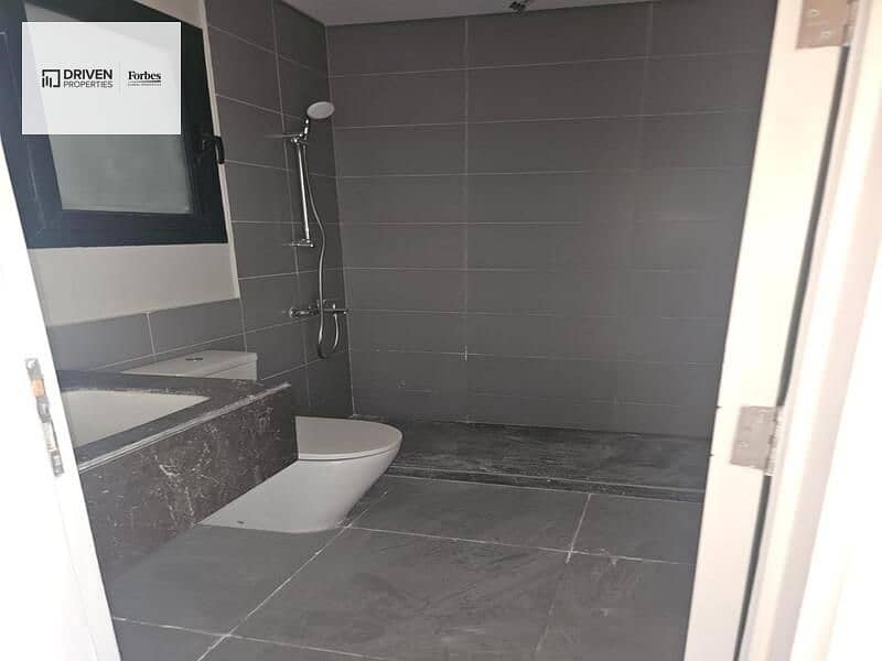 9 WhatsApp Image 2026-01-14 at 11.42. 43 (5) - Copy. jpeg