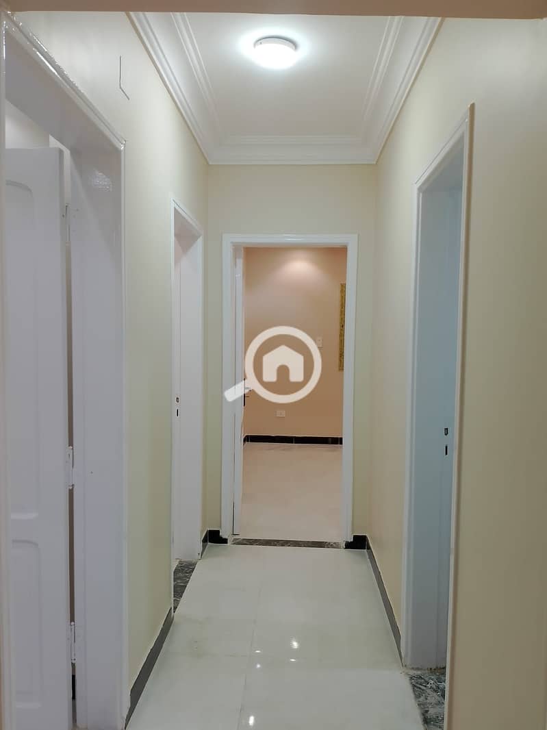 3 6fdd47bd-6ca7-4667-abde-895e17f69181. jpg