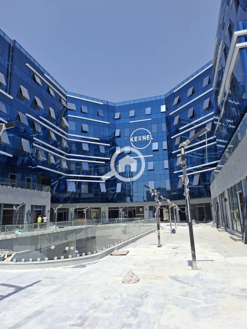 5 e64615c4-df72-472b-b0b9-a45d54eb56fb. jpeg