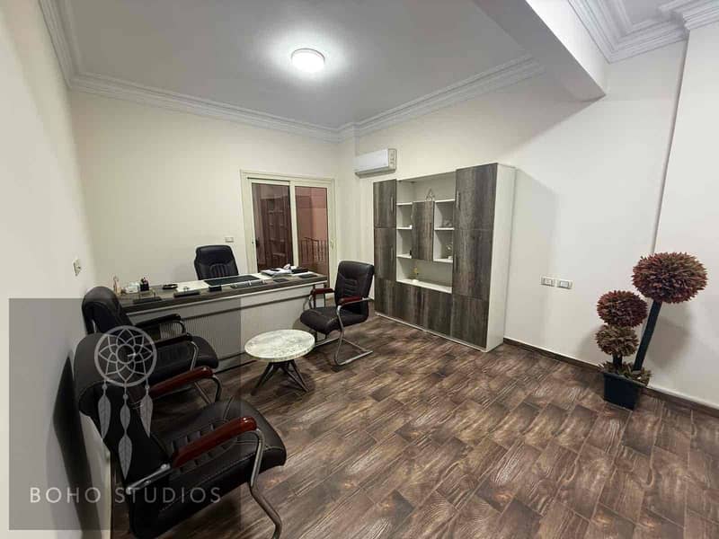 10 9815D4E6-988B-4443-BF4D-2D4C26ECAB59. jpg