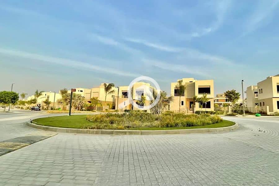 7 Background (10). png