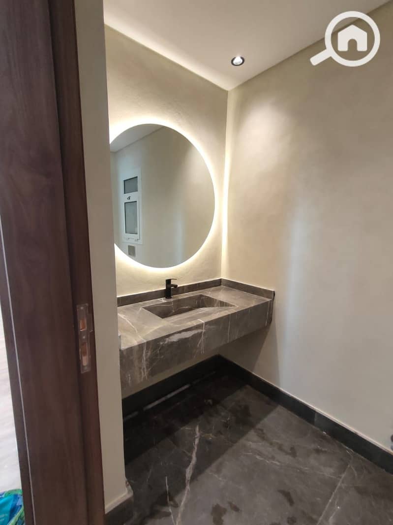 13 c25e15b4-9447-491f-ab88-fd9797524bc4. jpg