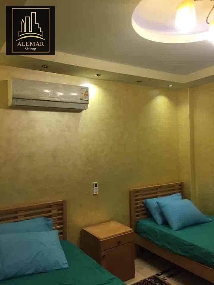 10 eeb8381d-9e0f-4363-a303-b110a4a170cc. jpg