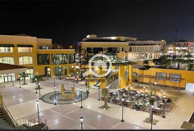 3 6476927-693d2o. jpg