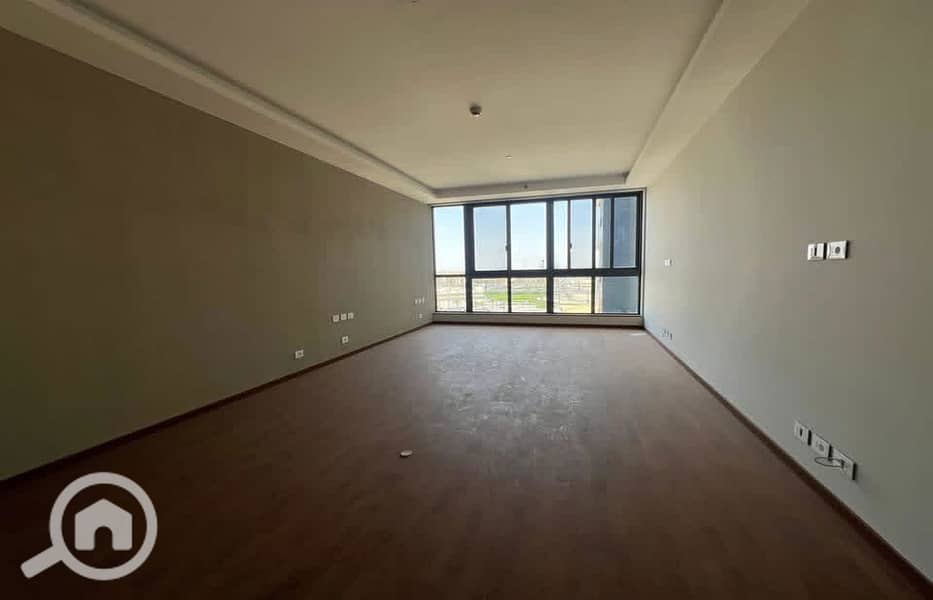 2 WhatsApp Image 2025-11-19 at 5.39. 03 AM (1)_1400x900. jpg