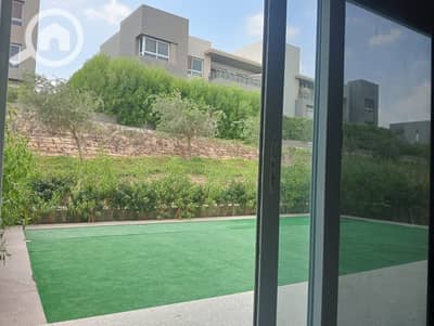 4 Bedroom Townhouse for Sale in Sheikh Zayed, Giza - f5223ae7-e8d1-4934-9aed-ef9508290928. jpg
