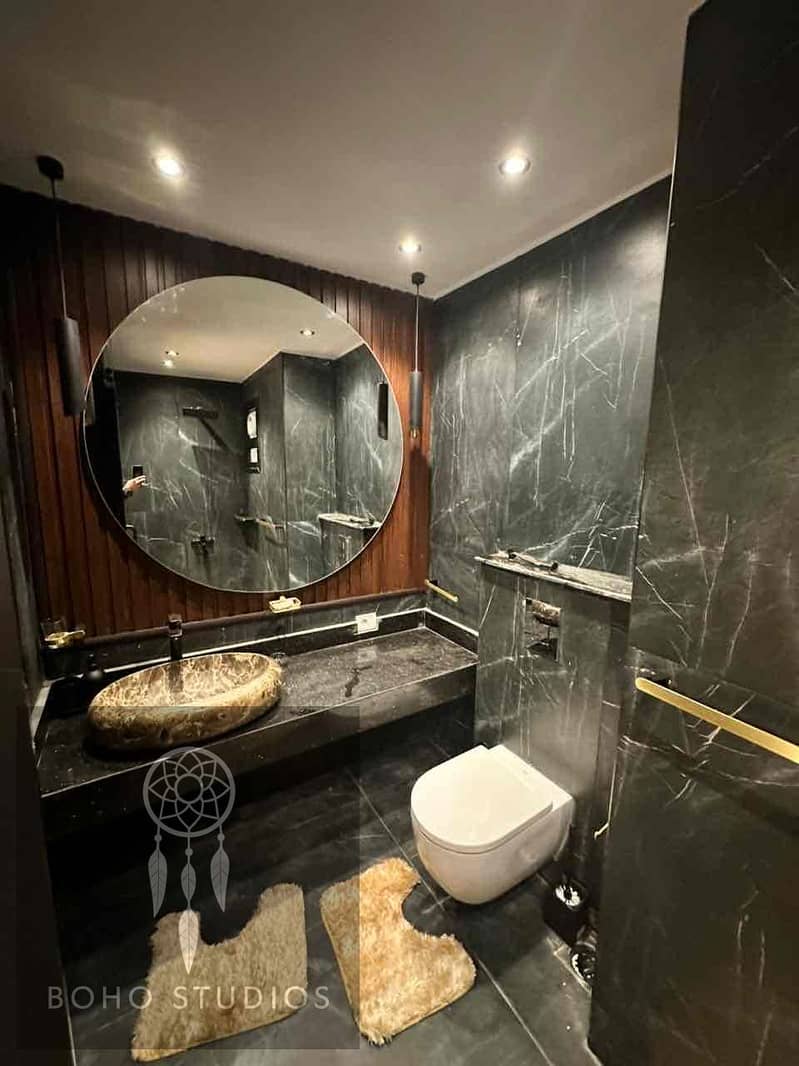 12 89163d91-dd6e-4a58-846a-6de47d097bee. jpg